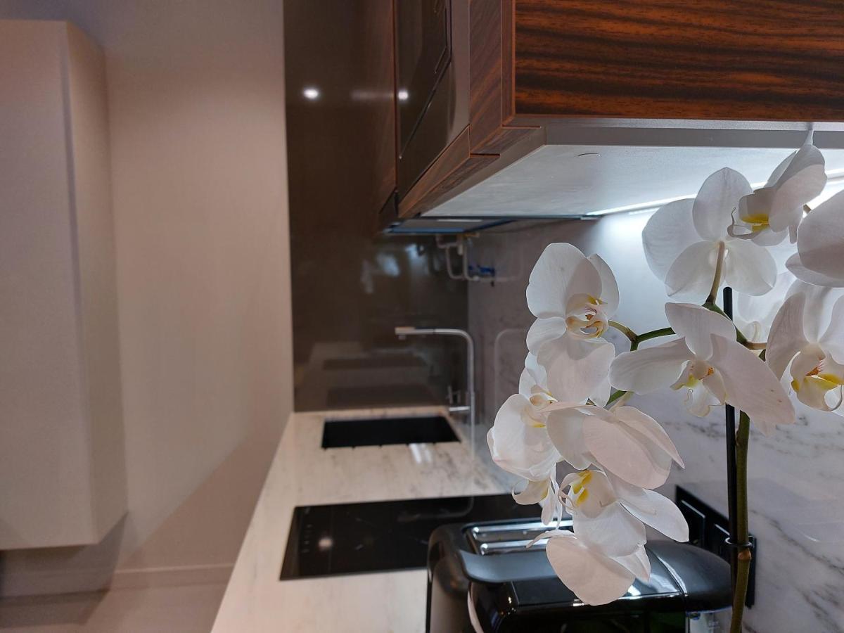 Liris Holiday Apartments Назаре Экстерьер фото